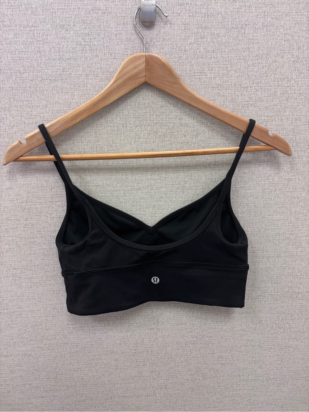 Lululemon bra size 6
